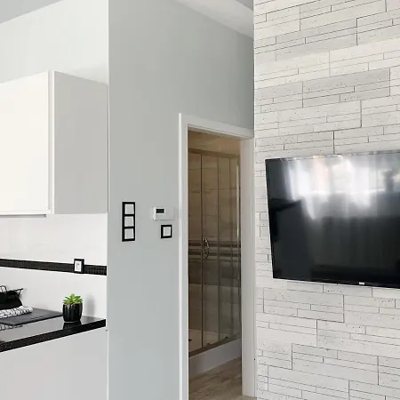 Apartament Chyba Snisz Ланьцут Екстер'єр фото